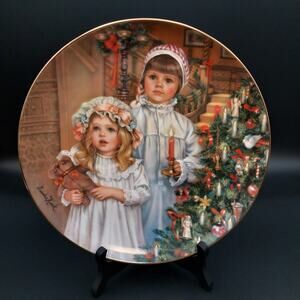 1985 Reco Sandra Kuck Christmas Magic Plate Childhood Almanac Dec #4686HC